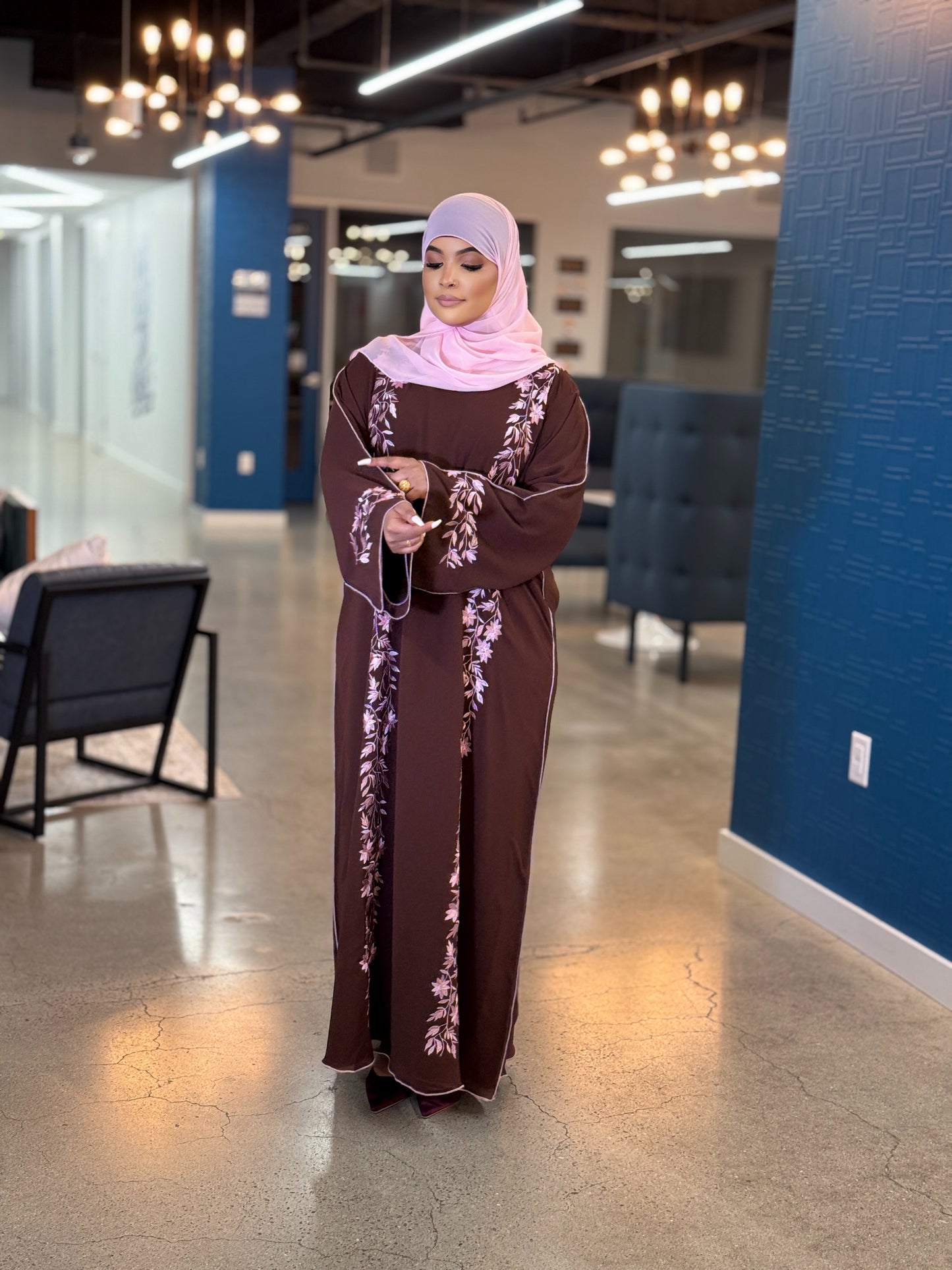 Moon Collection – 2 Piece Closed Abaya Set