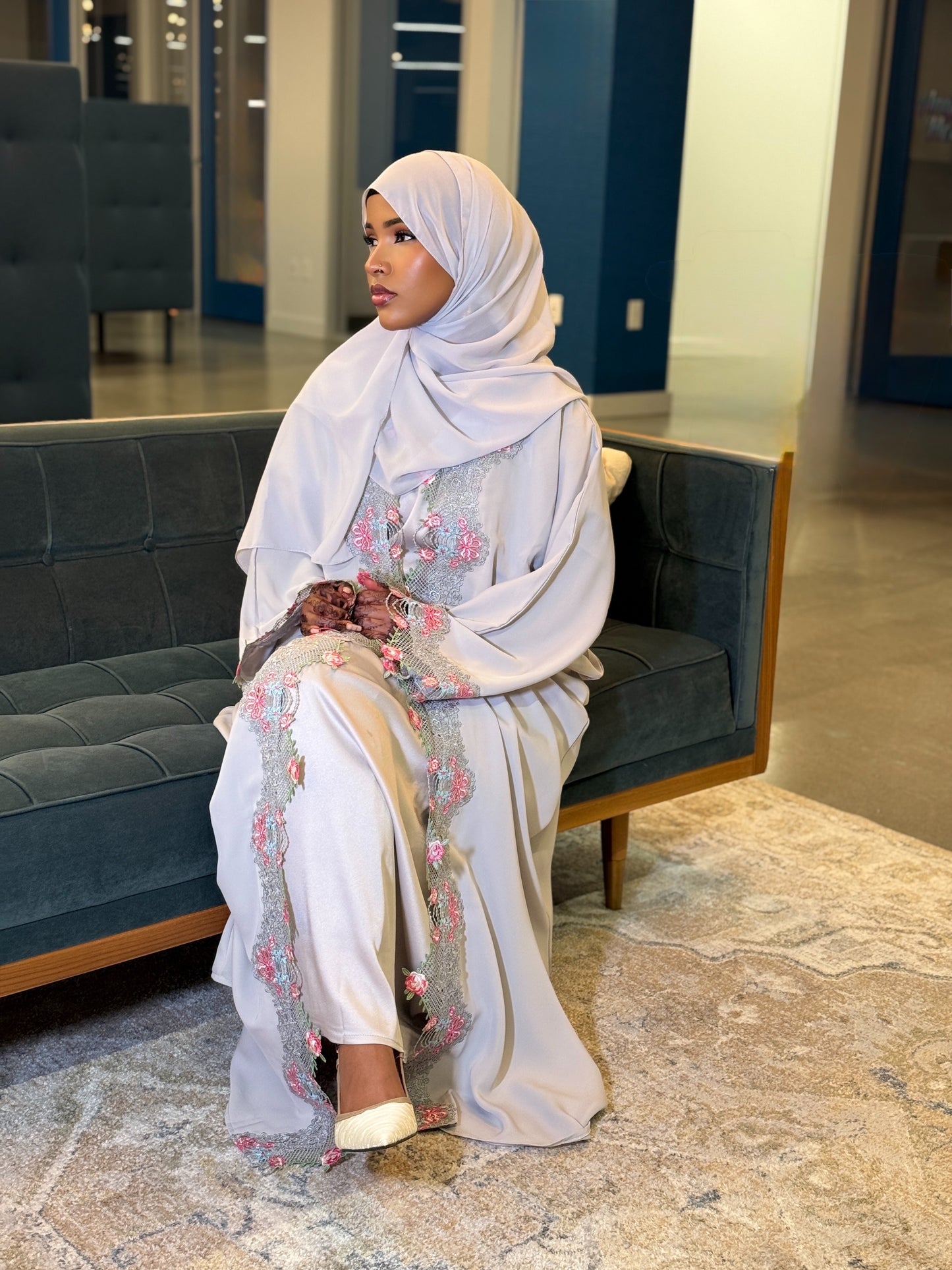 Desert Bloom – 3 Piece Abaya Set