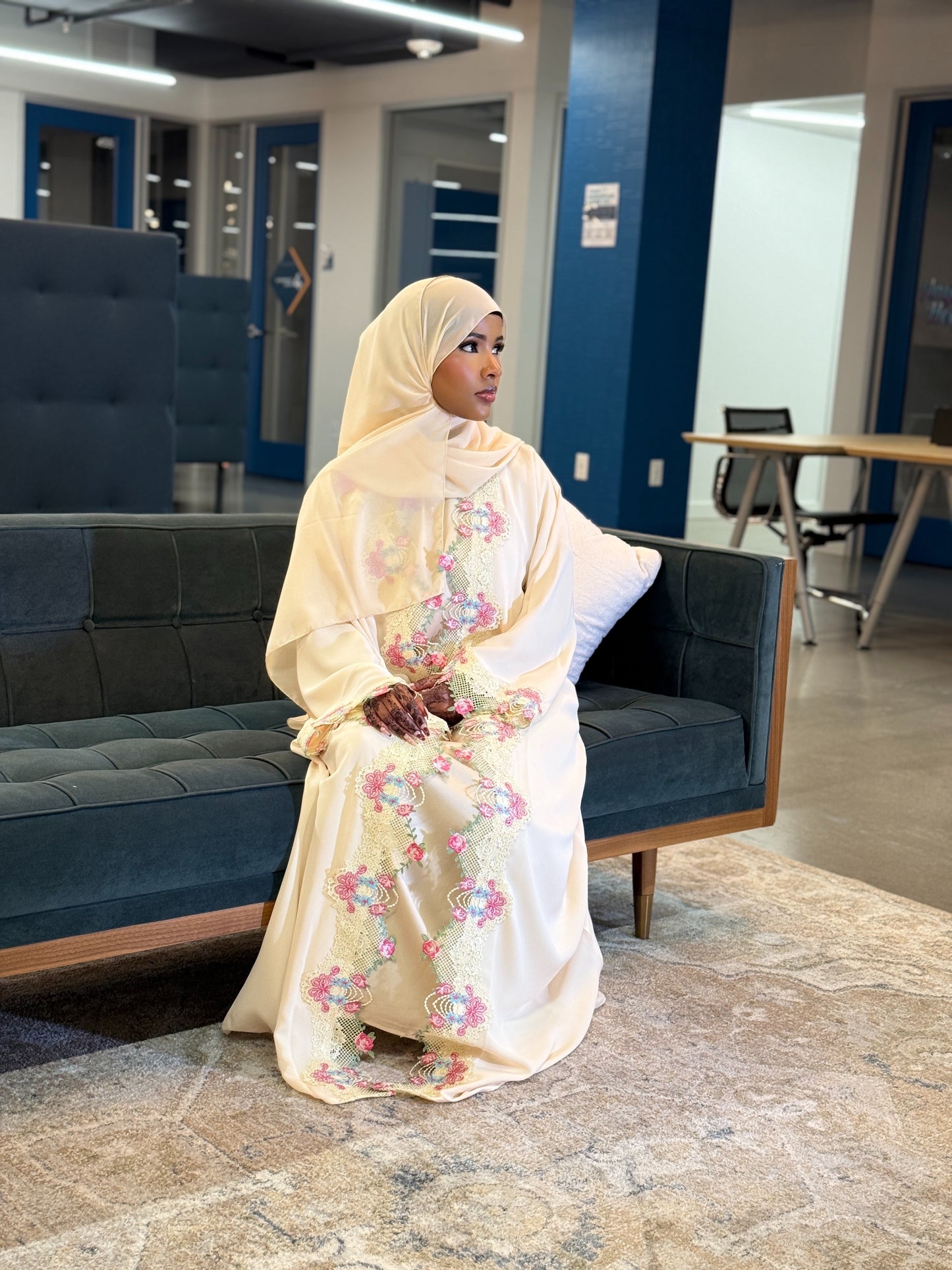 Desert Bloom – 3 Piece Abaya Set